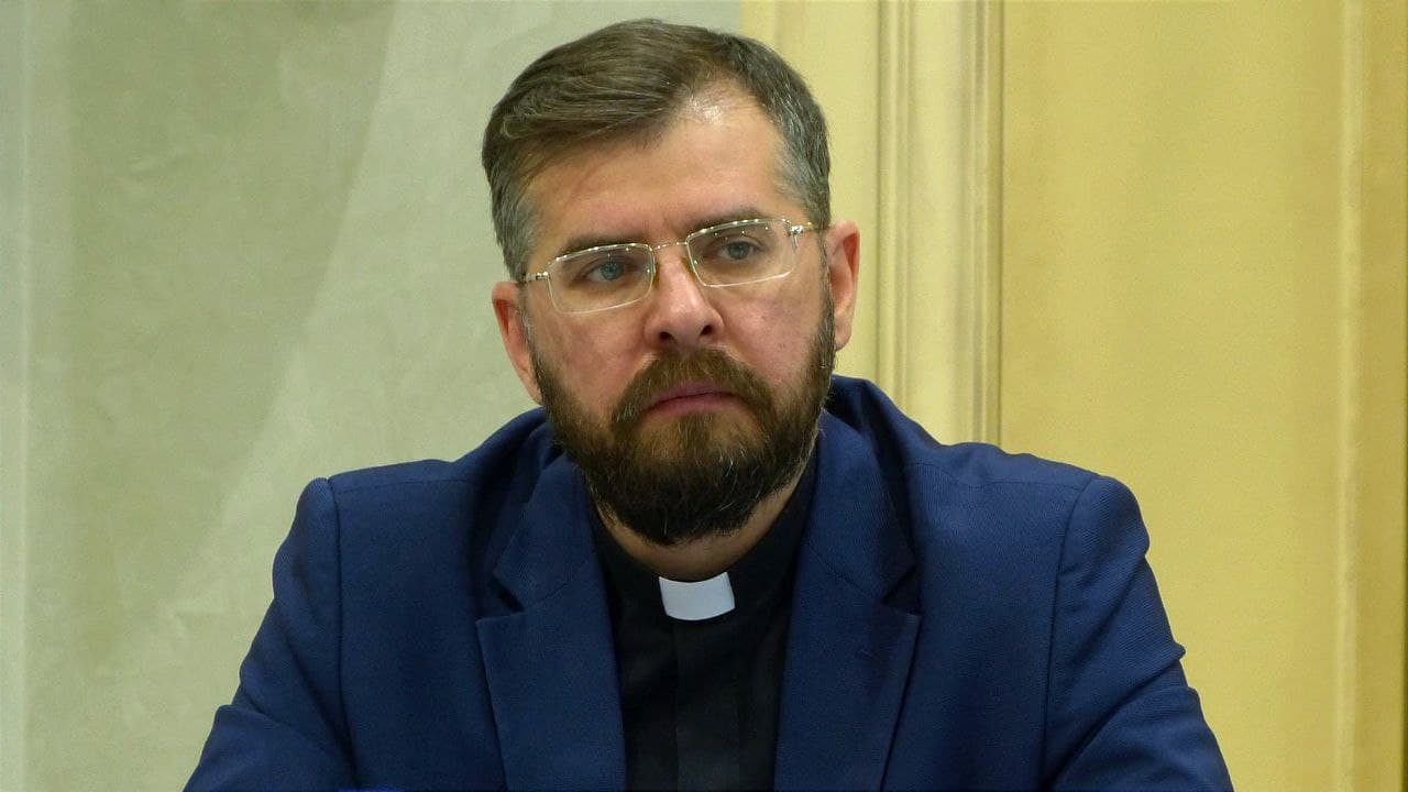 Российские власти смогут запрещать священнослужителей?