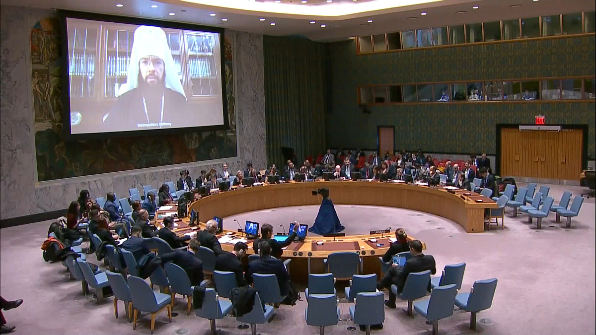 Украинская православная церковь попросила российские власти не выступать от её имени
